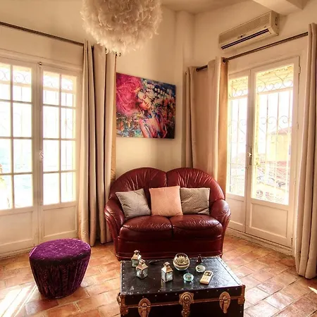 Les Remparts Location Appartement Antibes
