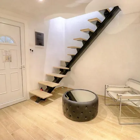 Les Remparts Location Apartment