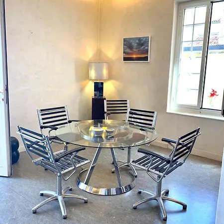 Apartment Les Remparts Location Antibes